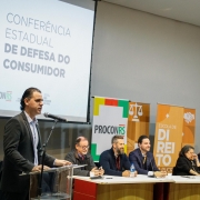O Secretário Fabrício Peruchin destacou as ações do Governo para o consumidor. 
