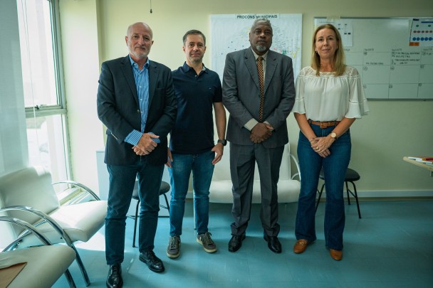 Diretores das duas entidades analisaram cenários nacional e internacional que estão afetando os preços dos combustíveis no RS